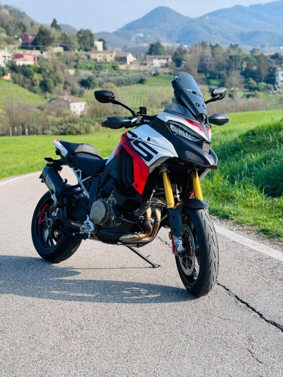 Ducati Multistrada V4 RS (2024) (2)