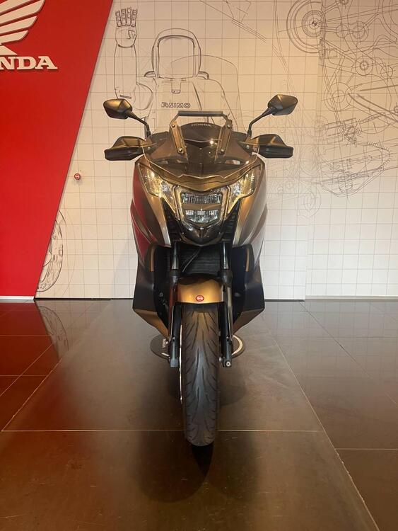 Honda Integra 750 DCT Sport (2017) (4)