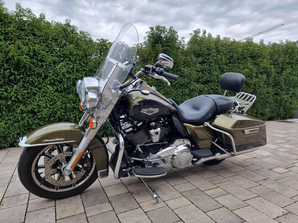 Harley-Davidson 107 Road King Classic (2017 - 18) - FLHRC