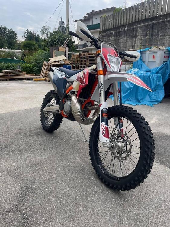 KTM EXC 300 TPI Six Days (2023) (5)