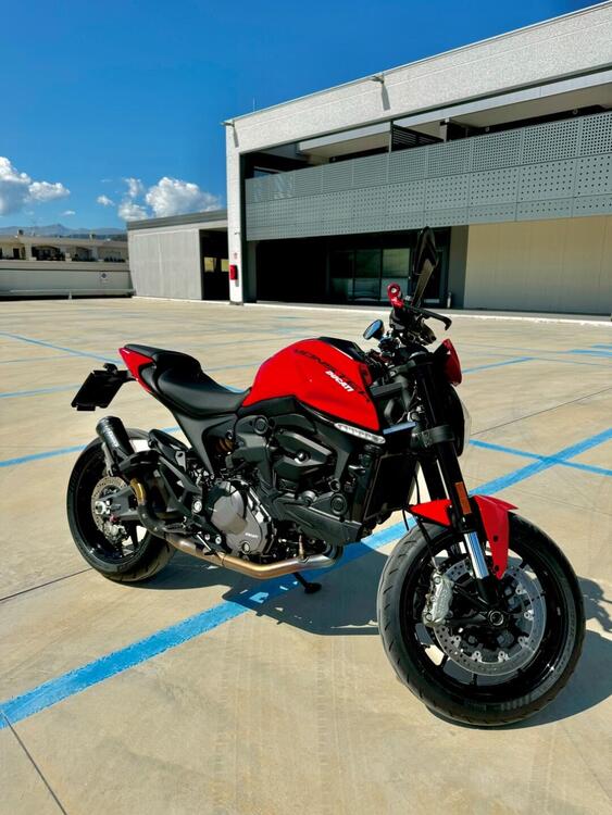 Ducati Monster 937 + (2021 - 24)