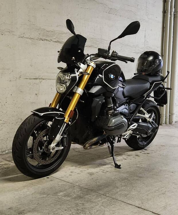 Bmw R 1200 R Black Edition (2017 - 18) (4)