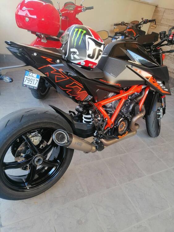 KTM 1290 Super Duke R (2020)