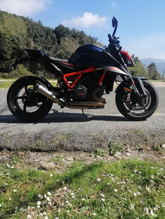 KTM 1290 Super Duke R (2020) (5)