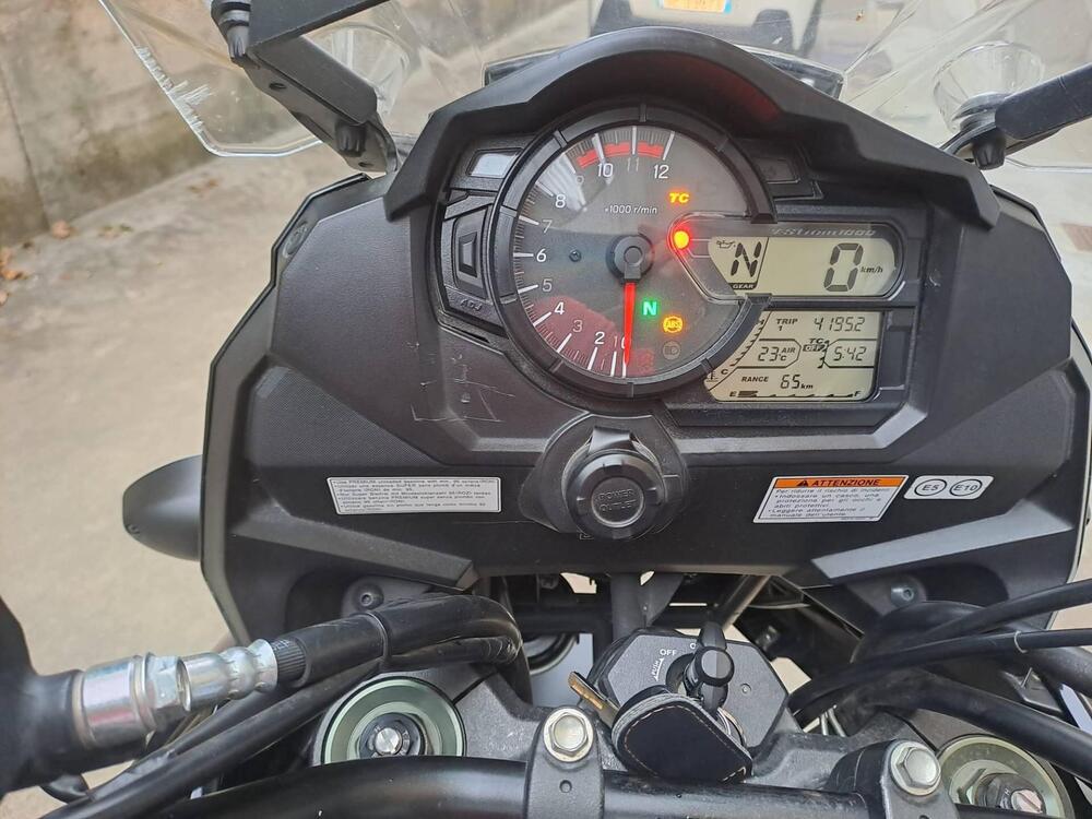 Suzuki V-Strom 1050 (2020 - 21) (4)