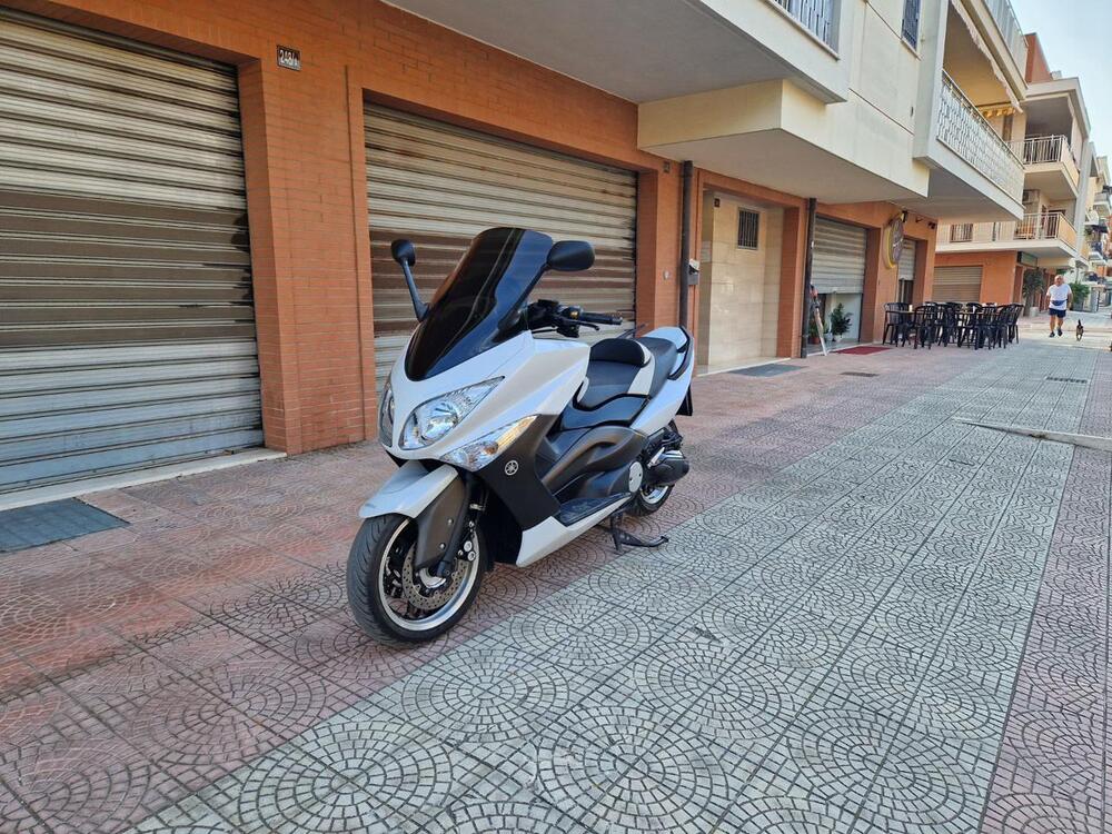 Yamaha T-Max 500 White Max (2010 - 11) (3)