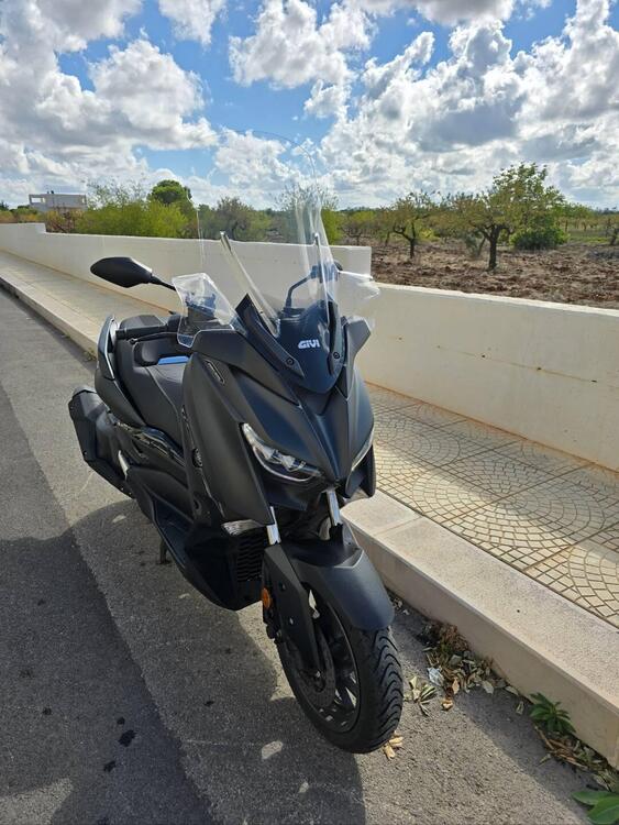 Yamaha X-Max 400 Iron Max (2019 - 20)