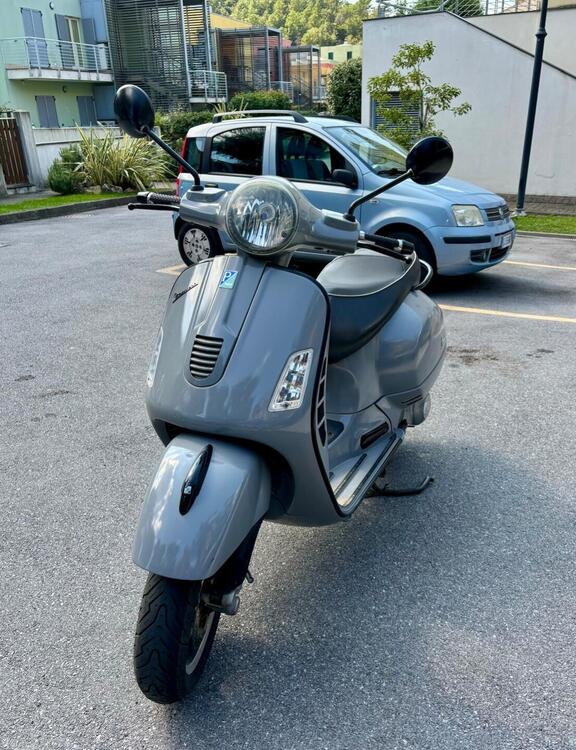 Vespa GTS 300 Super (2008 - 16) (3)