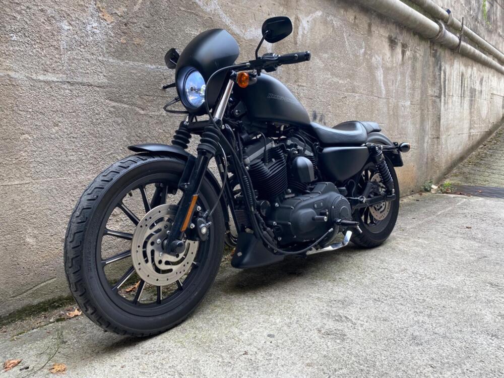 Harley-Davidson 883 Iron (2009 - 11) - XL 883N