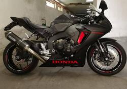 Honda CBR 1000 RR Fireblade (2017 - 19) usata