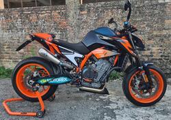 KTM 890 Duke R (2022 - 23) usata