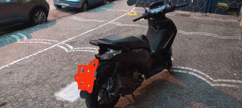 Piaggio Beverly 350 Police ABS-ASR (2018 - 20)