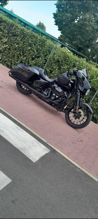 Harley-Davidson 107 Street Glide Special (2017 - 19) - FLHXS (2)