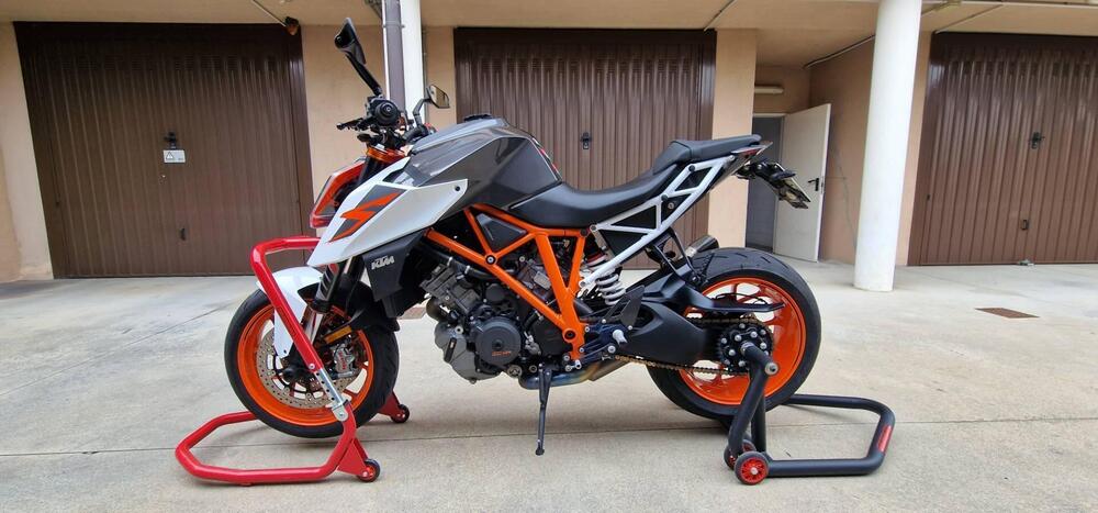 KTM 1290 Super Duke R ABS (2017 - 18) (2)