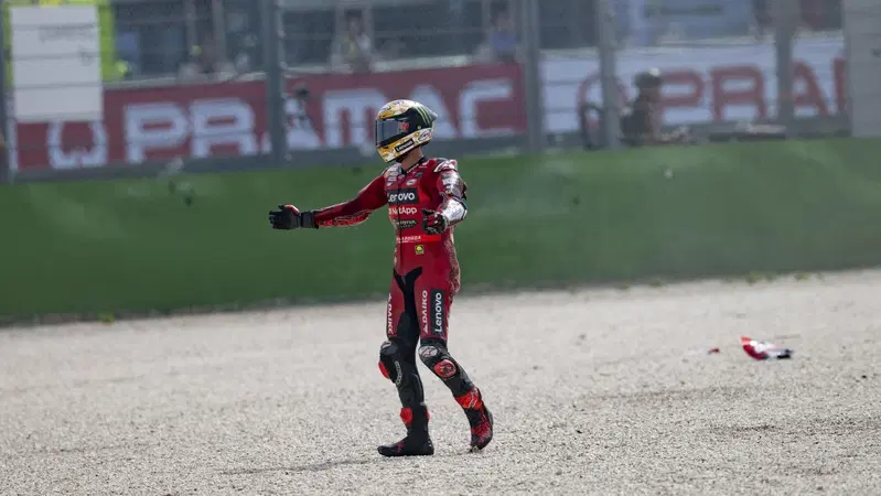 MotoGP 2024. GP dell'Emilia Romagna. Pecco Bagnaia: "Sono furioso, ma non con Michelin. Il sorpasso finale? Lo vedo aggressivo, ma giusto"