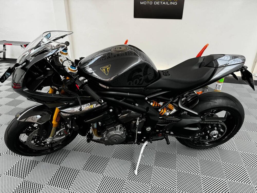 Triumph Speed Triple 1200 RR Bond Edition (2023)