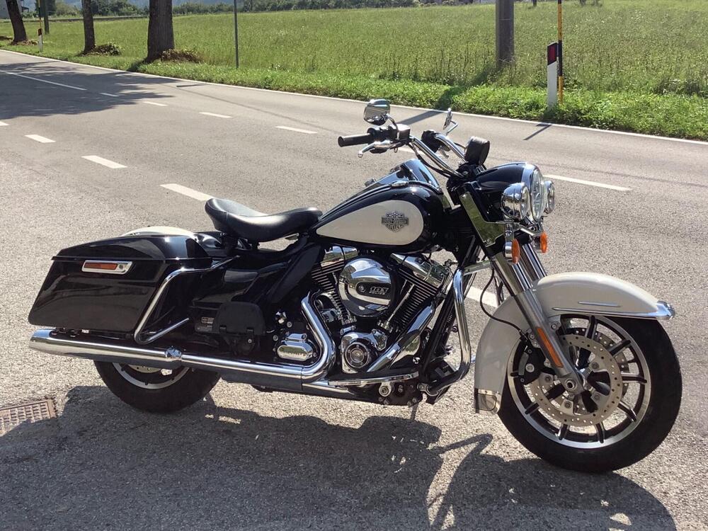 Harley-Davidson 1690 Road King (2013 - 16) - FLHR (3)