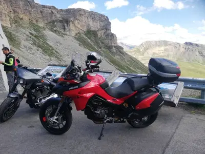 Ducati Multistrada V2 S (2022 - 24) usata