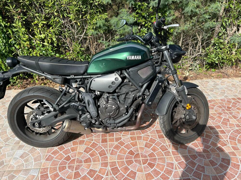 Yamaha XSR 700 ABS (2016 - 20) (2)