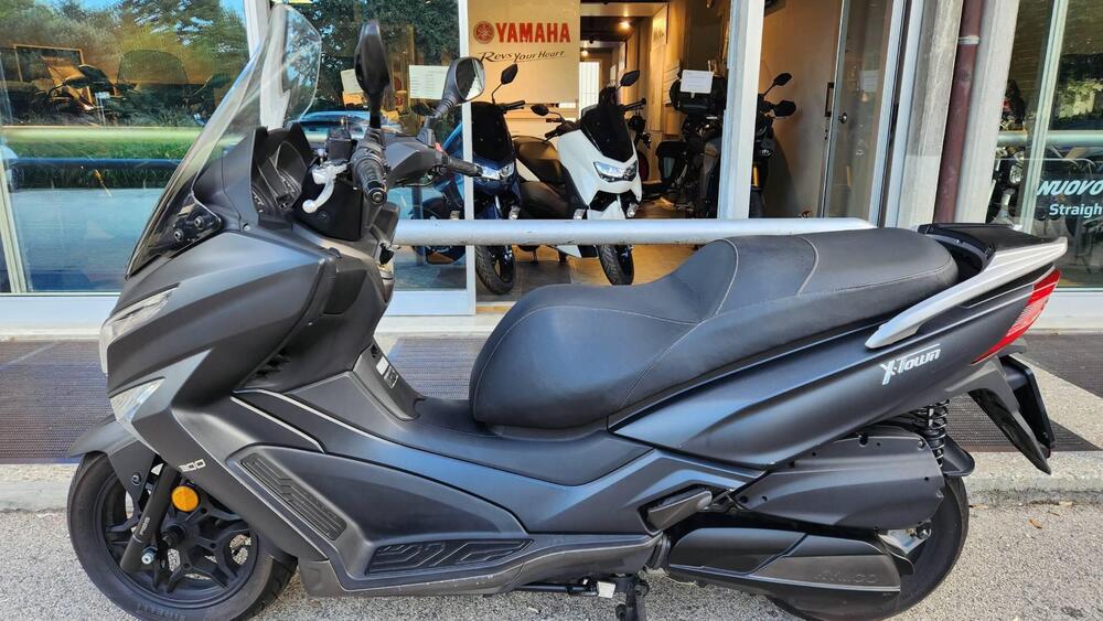 Kymco X-Town 300i ABS (2016 - 20) (2)