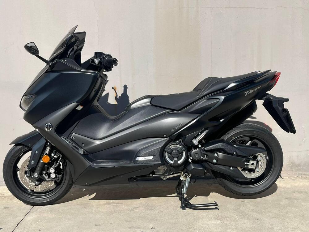 Yamaha T-Max 560 (2020 - 21) (2)