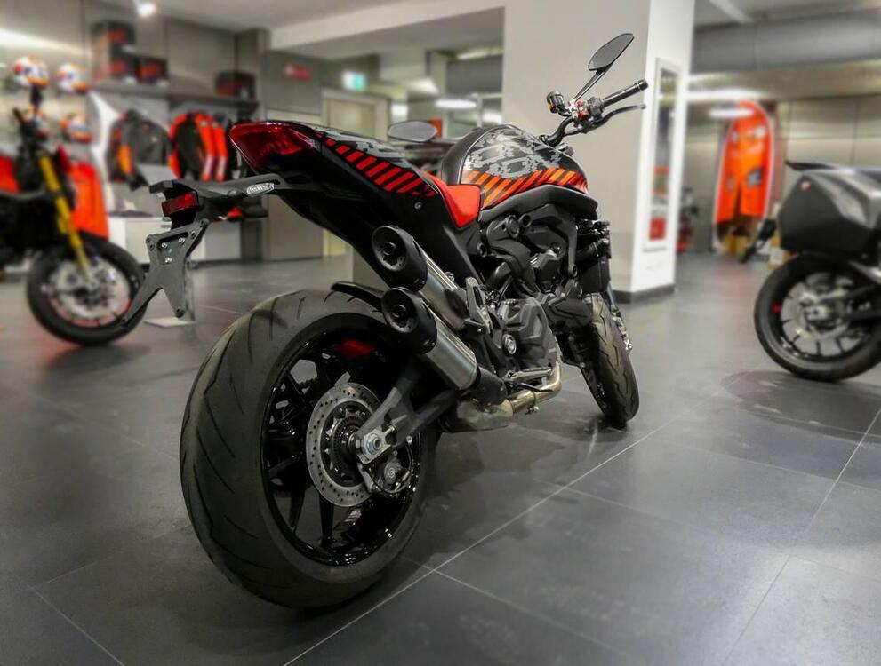 Ducati Monster 937 (2021 - 24) (4)