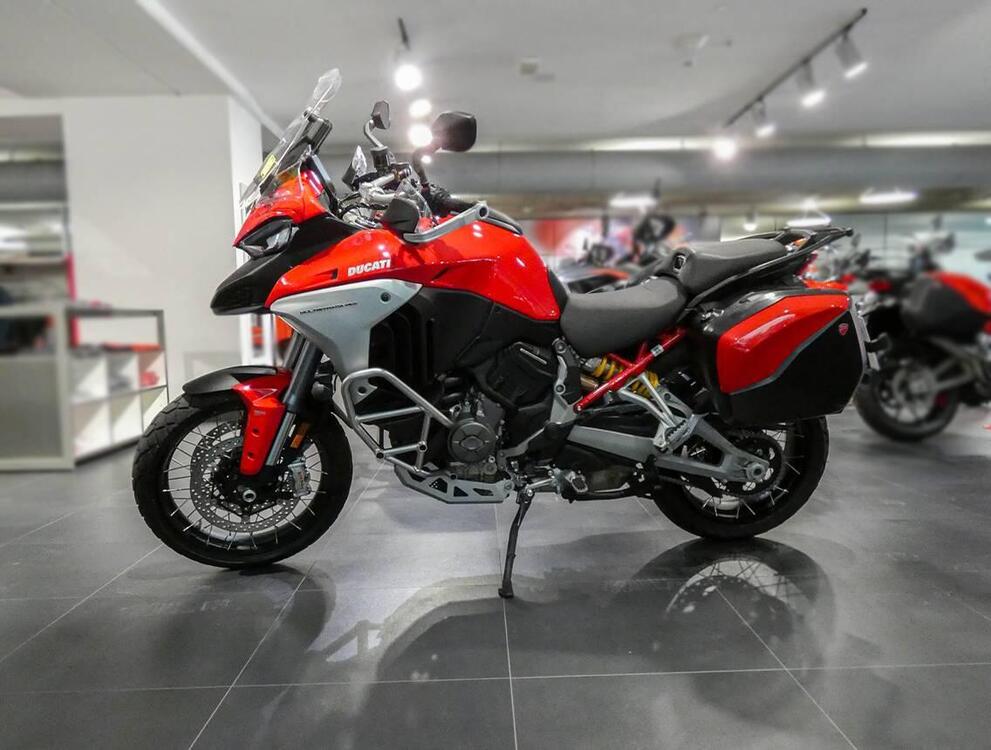 Ducati Multistrada V4 S (2021 - 24) (2)