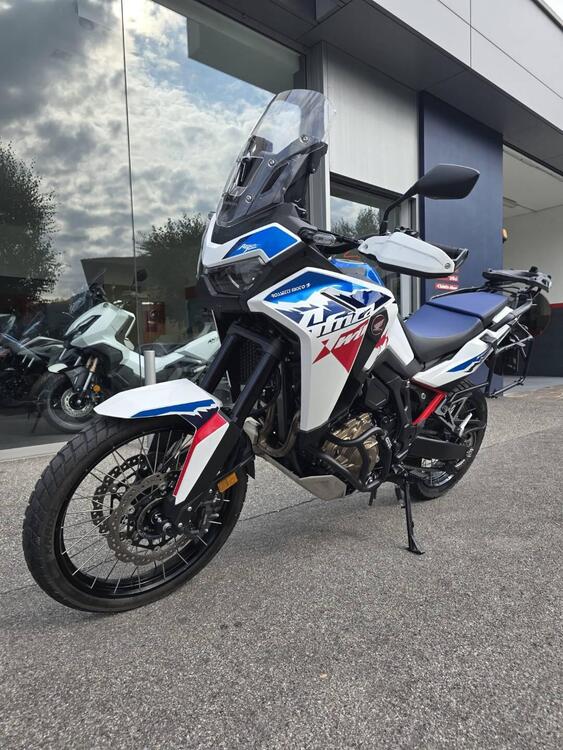 Honda Africa Twin CRF 1100L ES DCT (2024 - 25) (2)