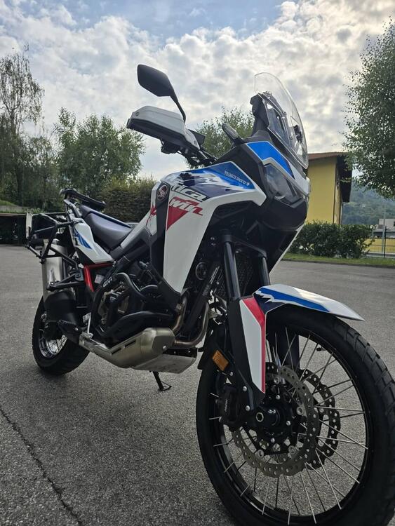 Honda Africa Twin CRF 1100L ES DCT (2024 - 25) (3)