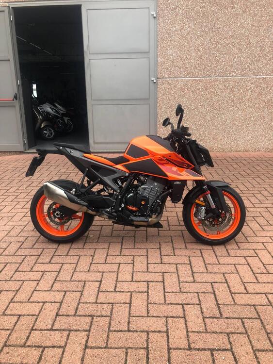 KTM 990 Duke (2024) (3)