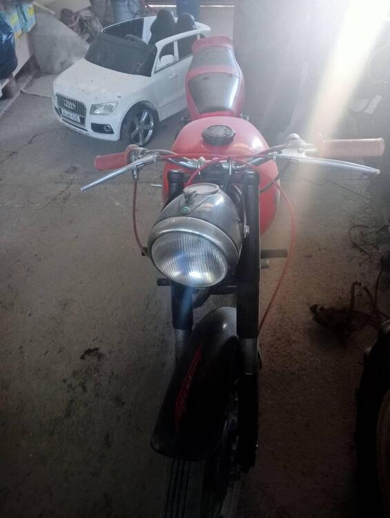 Gilera 150 sport  (5)