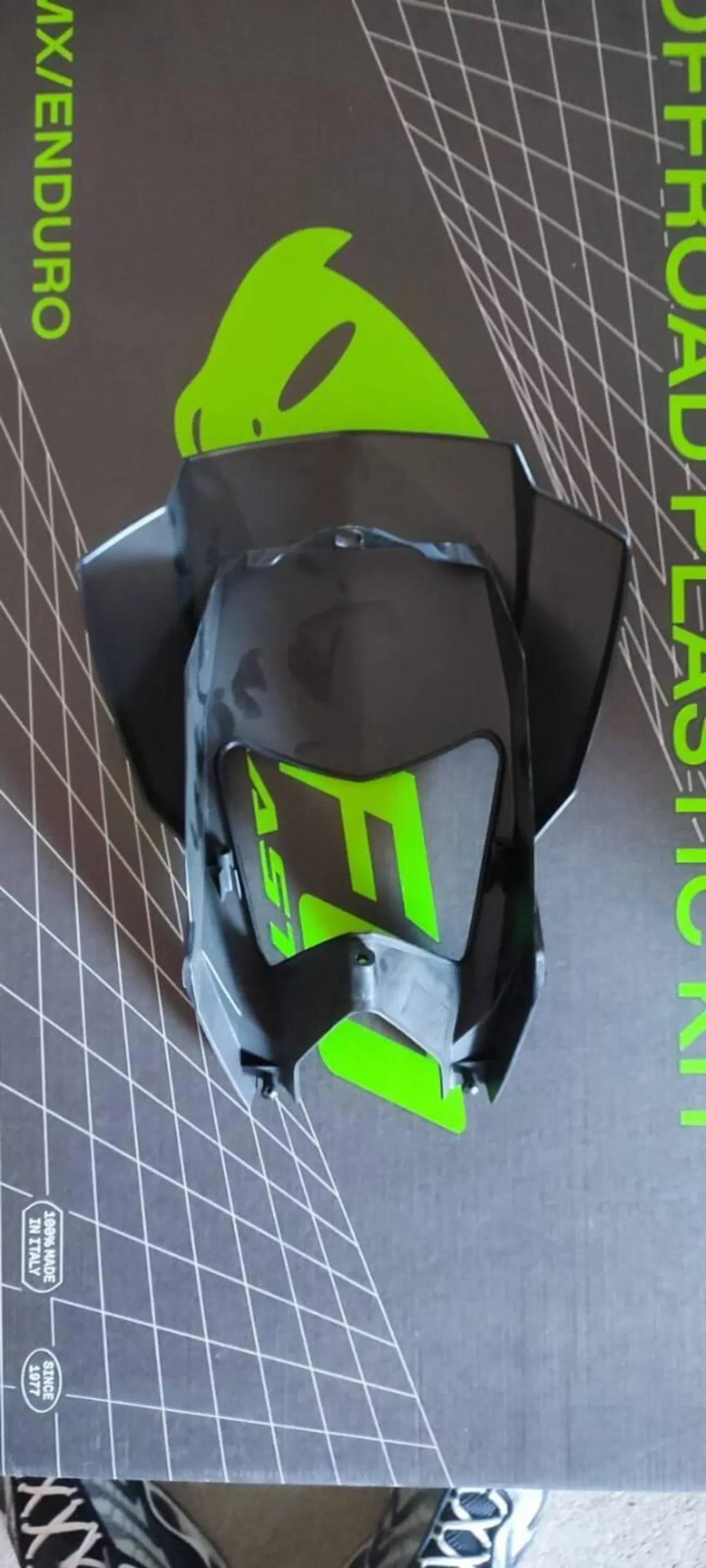 Mascherina Aprilia SXV 2006/2012 (2)