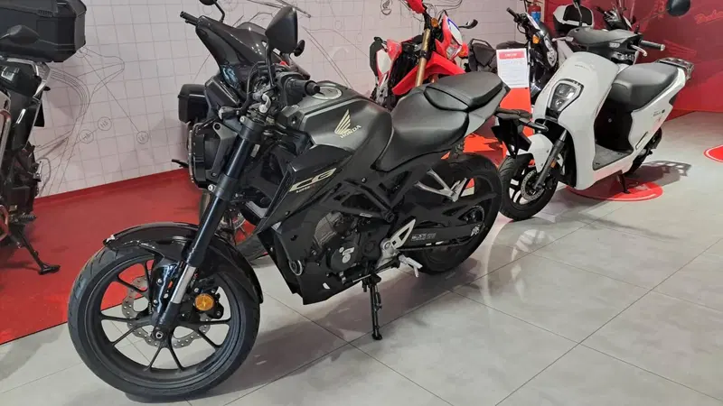 Honda CB 125 R (2024 - 26)