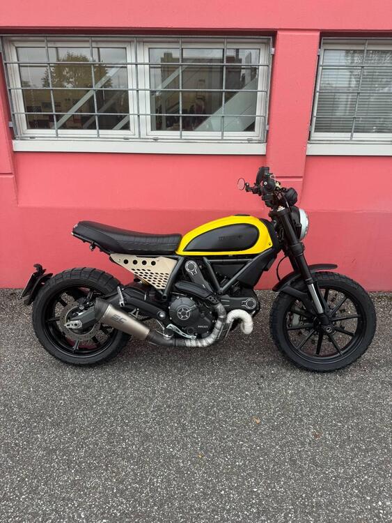 Ducati Scrambler 800 Icon (2015 - 16)