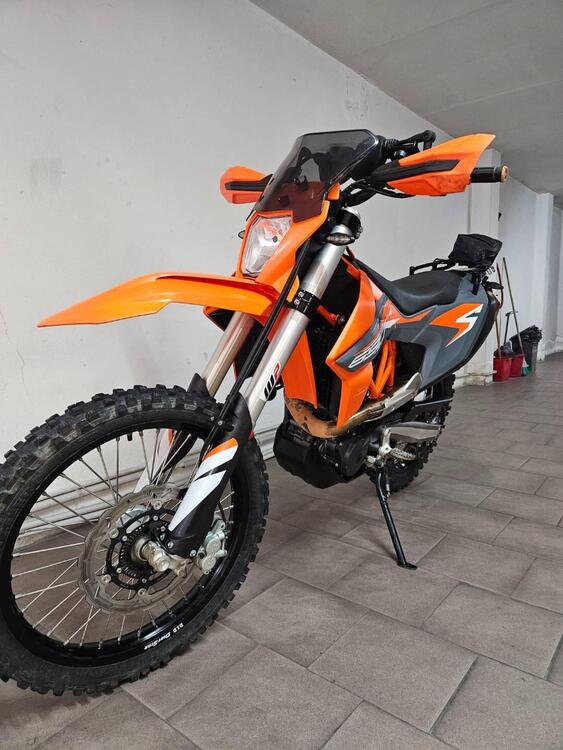 KTM 690 Enduro R (2022 - 24) (4)