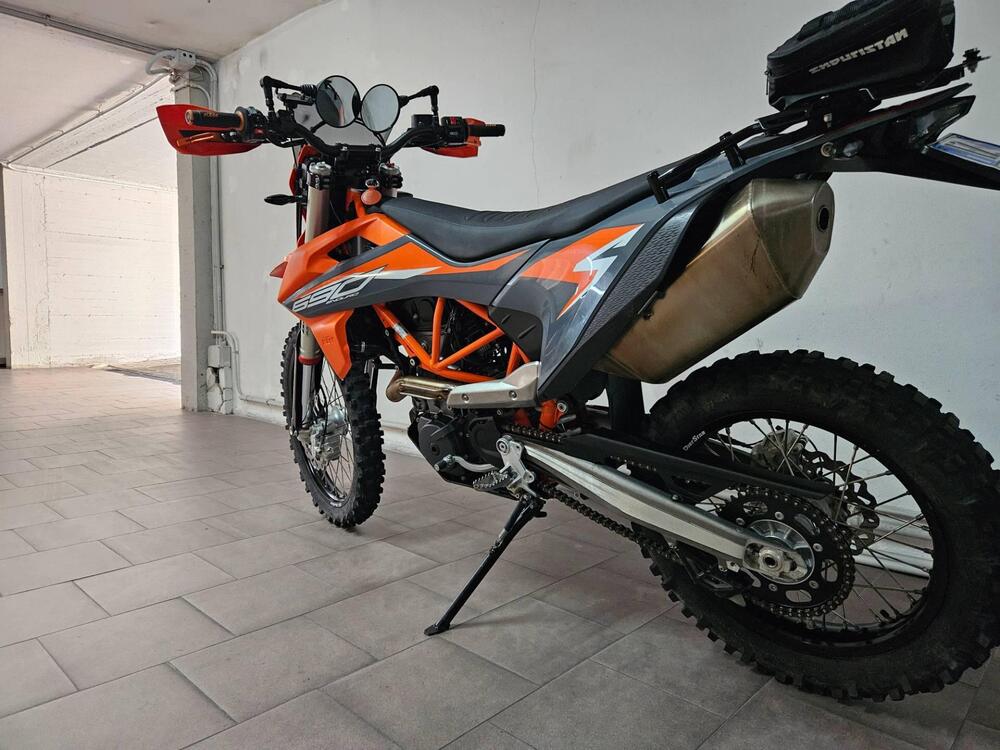 KTM 690 Enduro R (2022 - 24) (5)