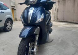 Piaggio Beverly 350 SportTouring ie (2011 - 15) usata