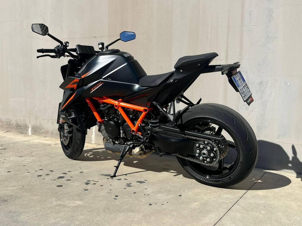 KTM 1390 Super Duke R EVO (2024) (2)