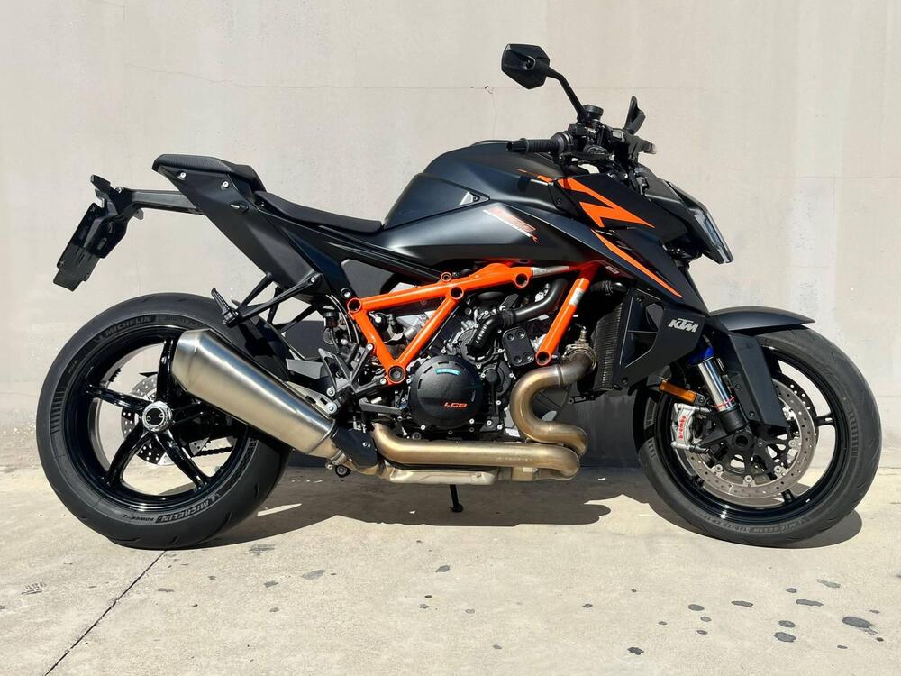 KTM 1390 Super Duke R EVO (2024)