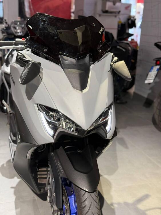 Yamaha T-Max 560 (2020 - 21) (2)