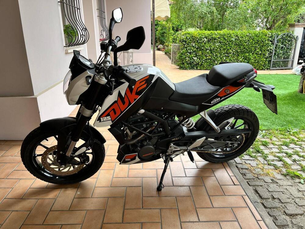 KTM 125 Duke ABS (2013 - 16) (2)