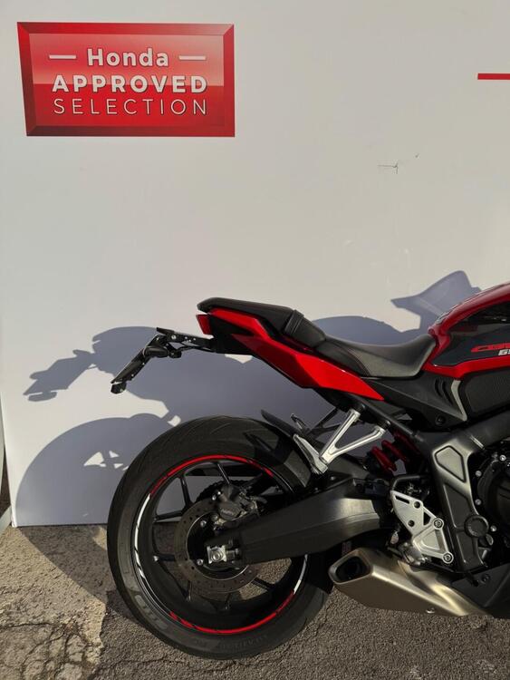 Honda CB 650 R (2021 - 23) (5)