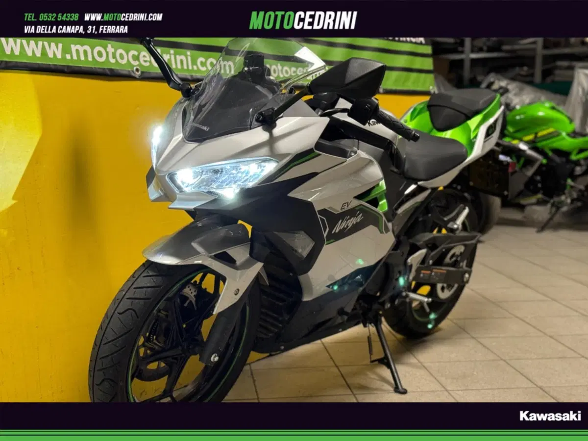 Kawasaki Ninja e-1 (2024 - 26) (6)