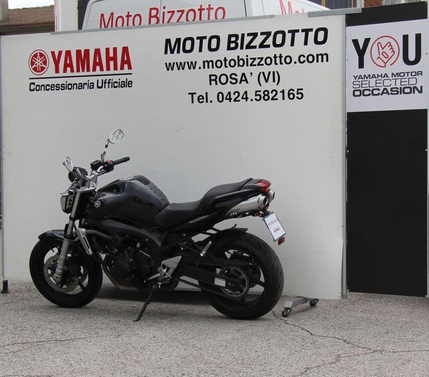 Yamaha FZ6 (2004 - 07) (4)