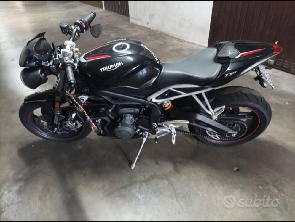 Triumph Street Triple RS (2017 - 19)