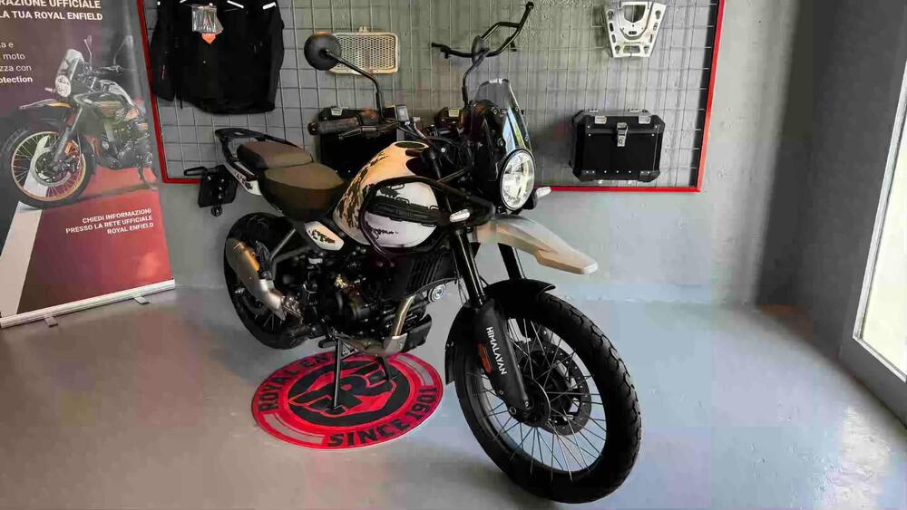 Royal Enfield Himalayan 450 (2024)