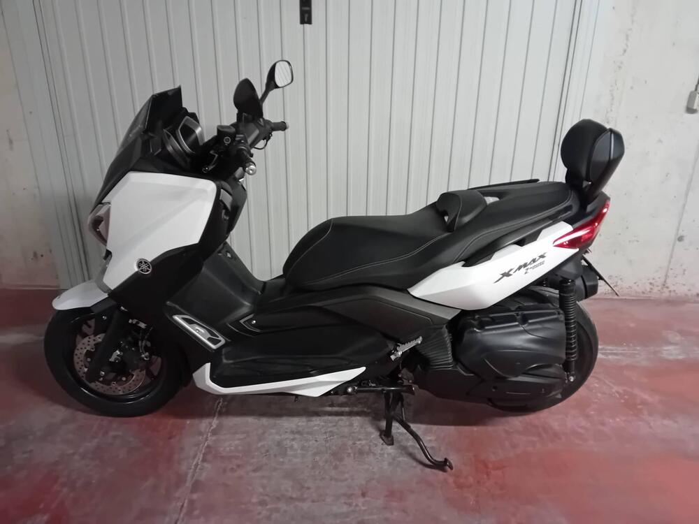 Yamaha X-Max 400 (2013 - 16) (2)