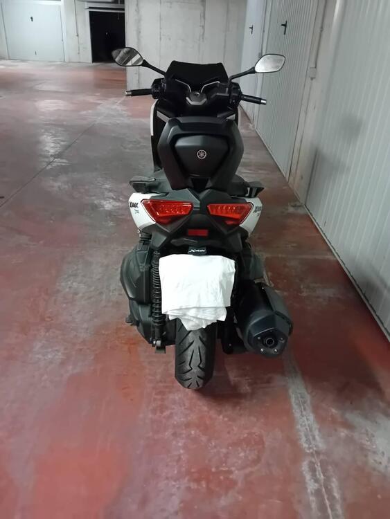 Yamaha X-Max 400 (2013 - 16) (4)