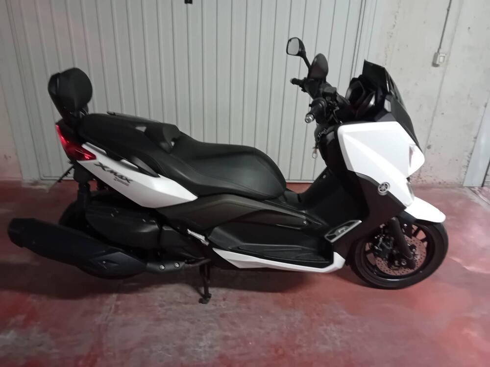 Yamaha X-Max 400 (2013 - 16) (5)