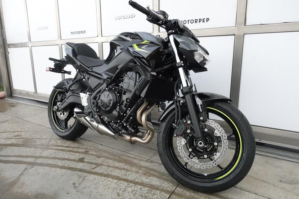 Kawasaki Z 650 (2021 - 24) (2)